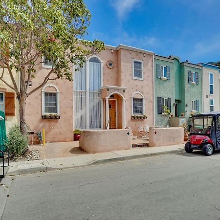 Dreamy Catalina Island Home, Walk To Beach And Ferry 아발론 외부 사진