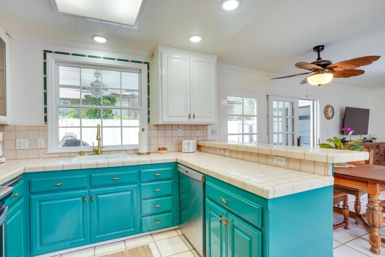 Dreamy Catalina Island Home, Walk To Beach And Ferry 아발론 외부 사진